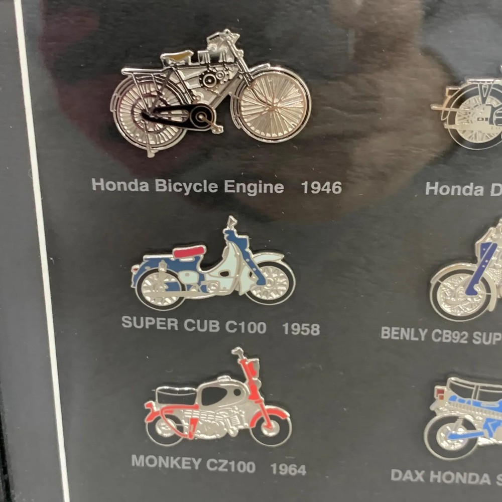 CB1100 Original CB Pin Set Pin Collection