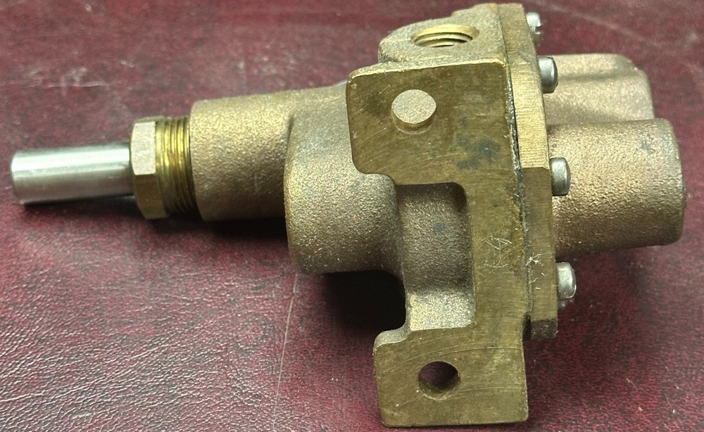 OBERDORFER 2000 BRONZE GEAR PUMP END