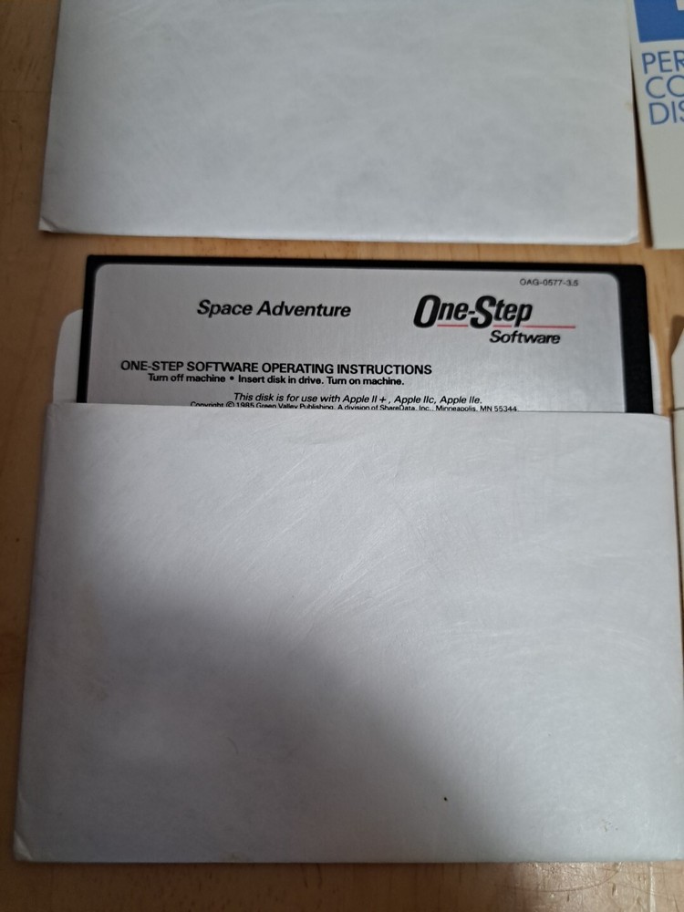 4 One-Step Software Floppy Disk 5.25 Apple IIC II,IIE Space,Budgeter, Math,Fore!