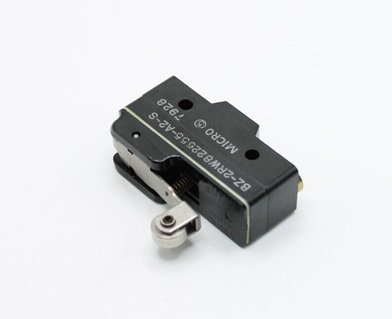 BZ2RW822555-A2-S Honeywell Micro Switch Snap Action Roller Switch