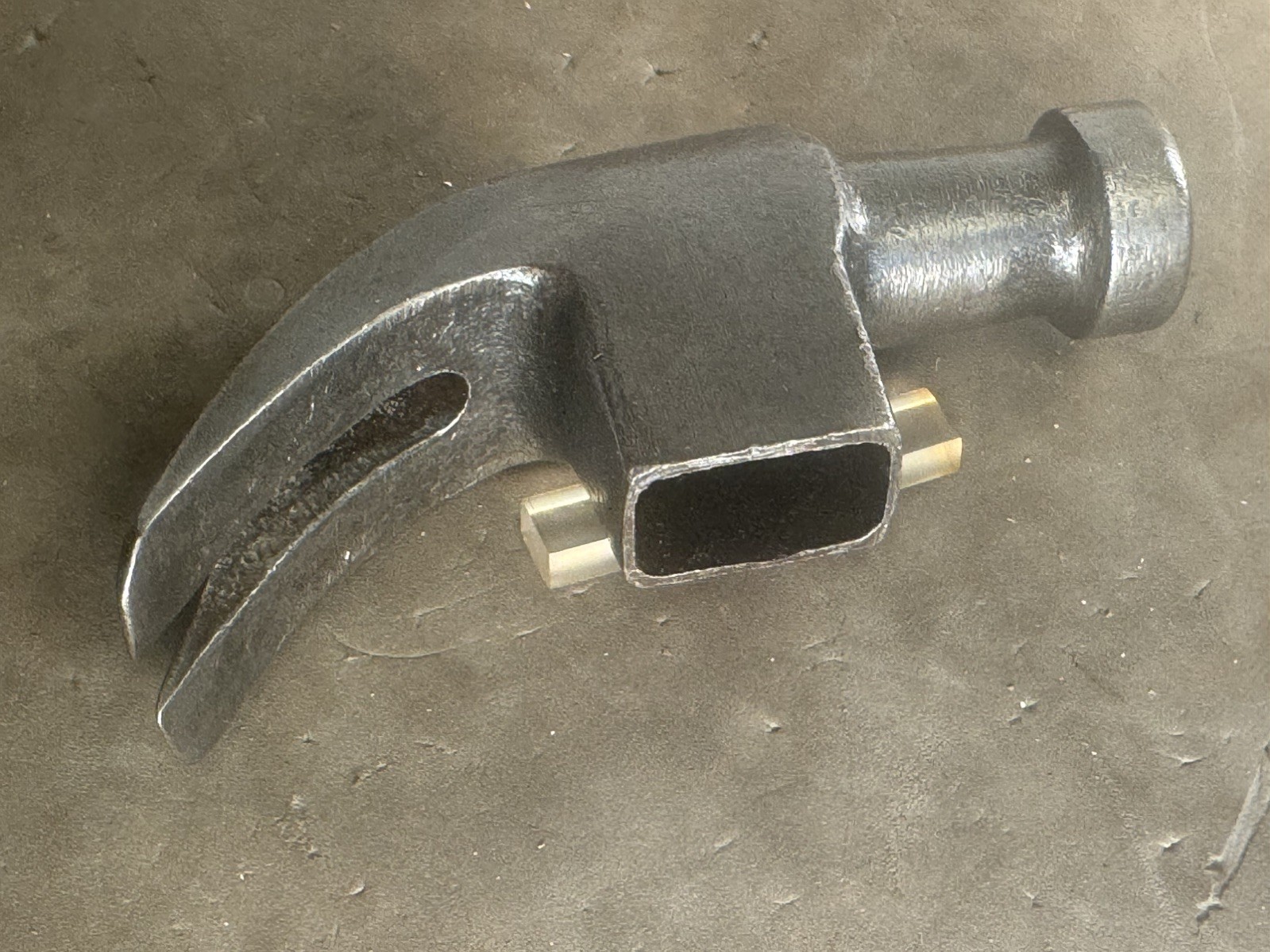 Vintage PLUMB VICTORY Curved Claw Hammer 16 oz. Head Nice Condition