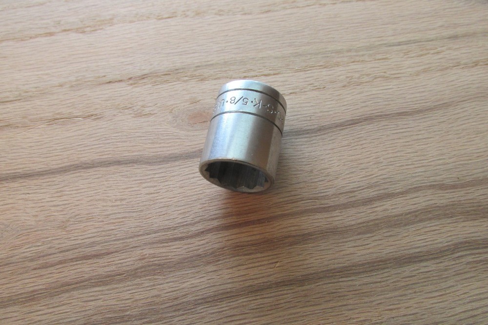 Nice S-K   45120  5/8" Socket, 3/8" Drive, 12 Point, 2 ring