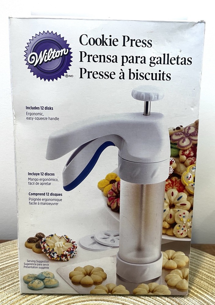 Wilton Cookie Press 12 Discs-New Open Box Comfort Grip