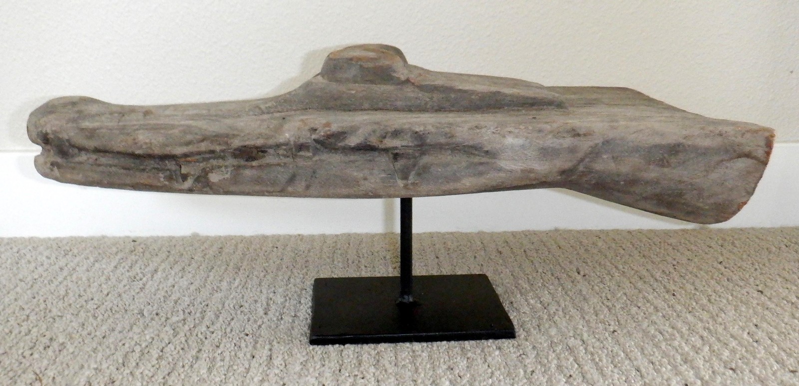 Sepik River Papua New Guinea Carved Canoe Prow, 17 inch on metal stand