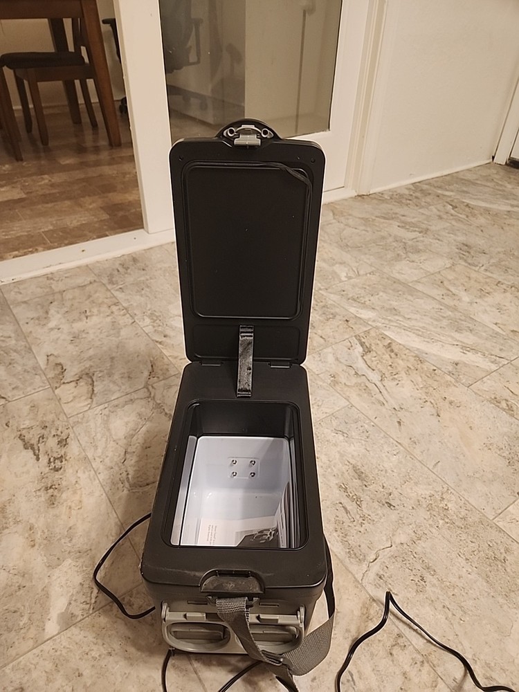 Motor Trend Portable 12-Volt Cooler/warmer ☆