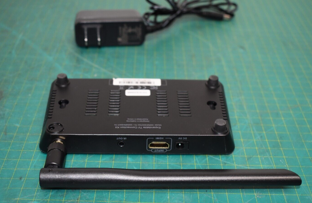 Expandable Wireless TV Connection Receiver