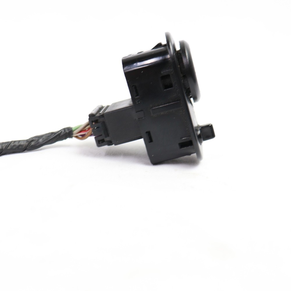 2004 - 2008 SUZUKI FORENZA MIRROR ADJUSTMENT CONTROL SWITCH SIDE VIEW OEM