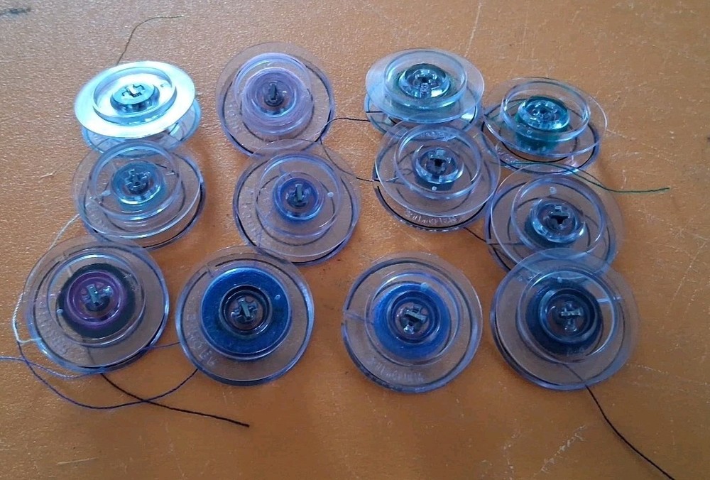 Singer Sewing Machine Bobbins x12