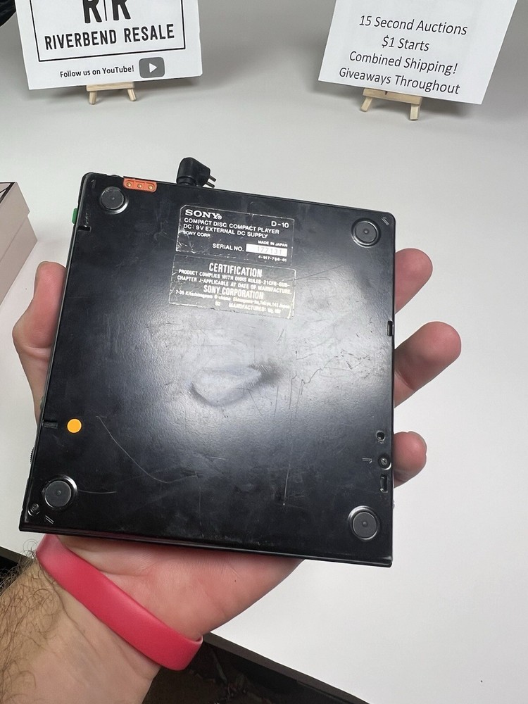 Vintage Sony Discman D-10 CD Compact Player Black Original - Untested