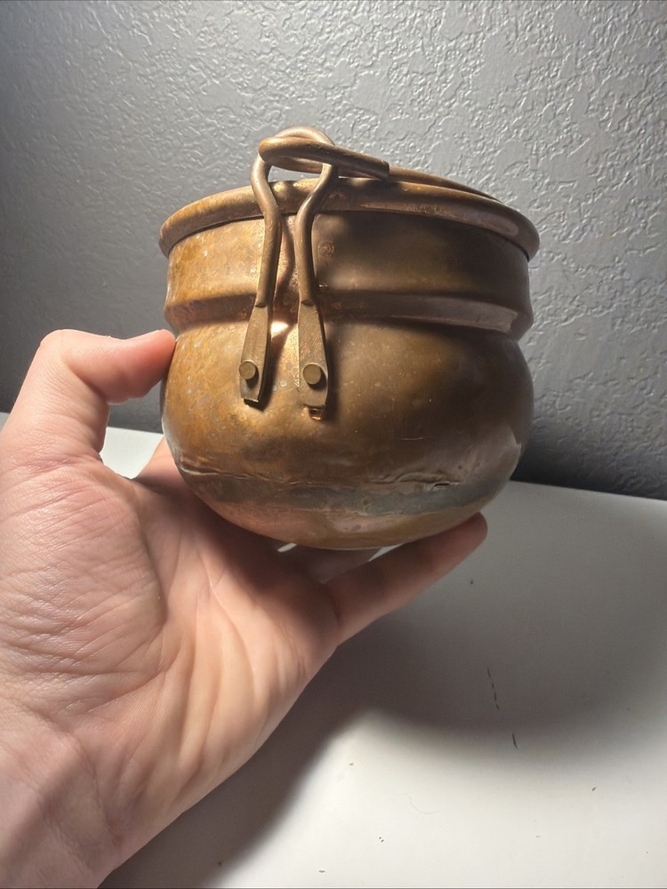 Vintage Solid Copper Cauldron Pot with Swing Handle Rustic Farmhouse Decor