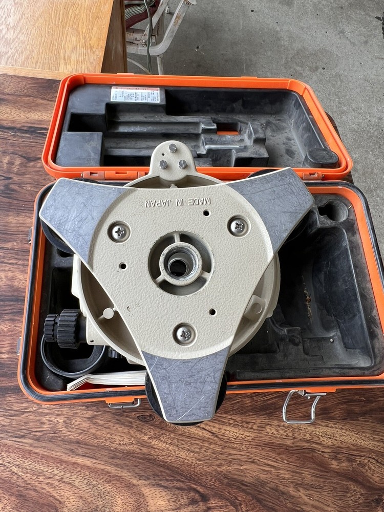 Theodolite Model No. TH E20 F PENTAX