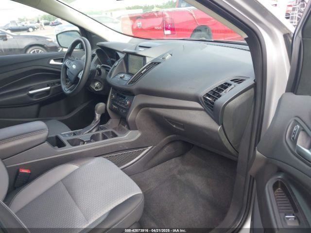 Fuse Box Engine Fits 17 ESCAPE 4674187