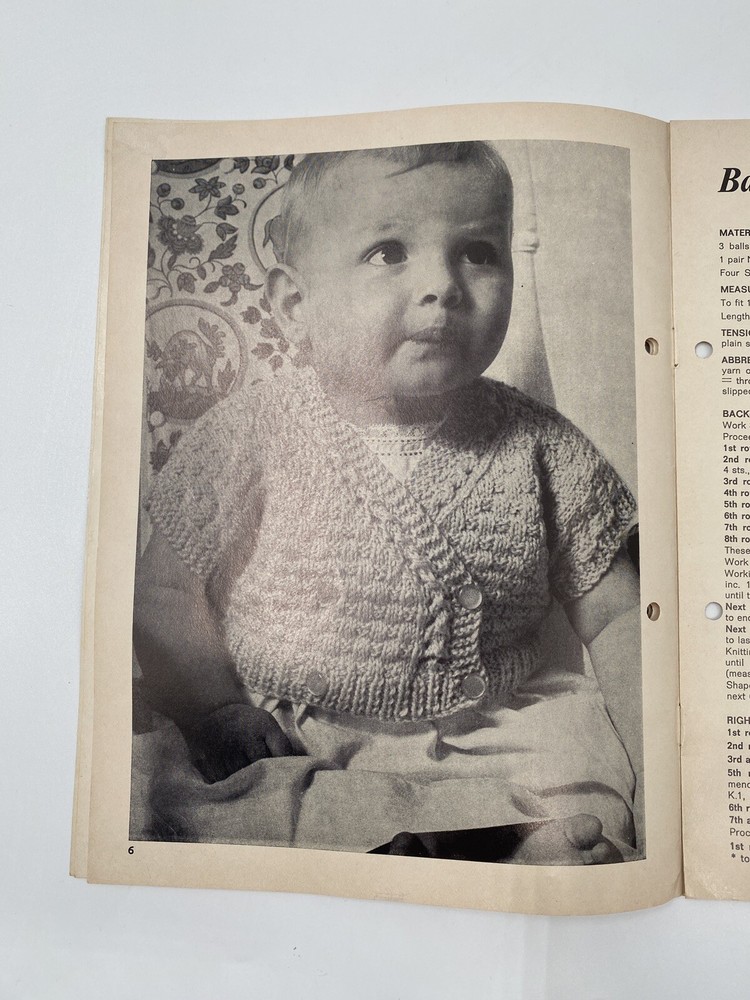 Paragon 100 Childrens Babies Cardigans Vintage Knits Patterns
