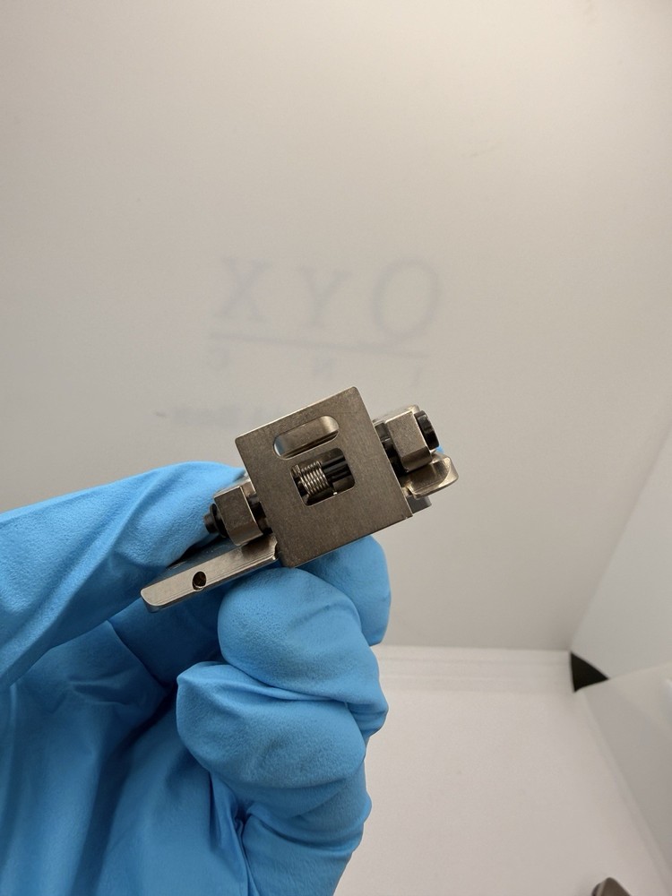 Precision Semiconductor Test Socket, LGA/BGA Burn-in Clamshell Fixture