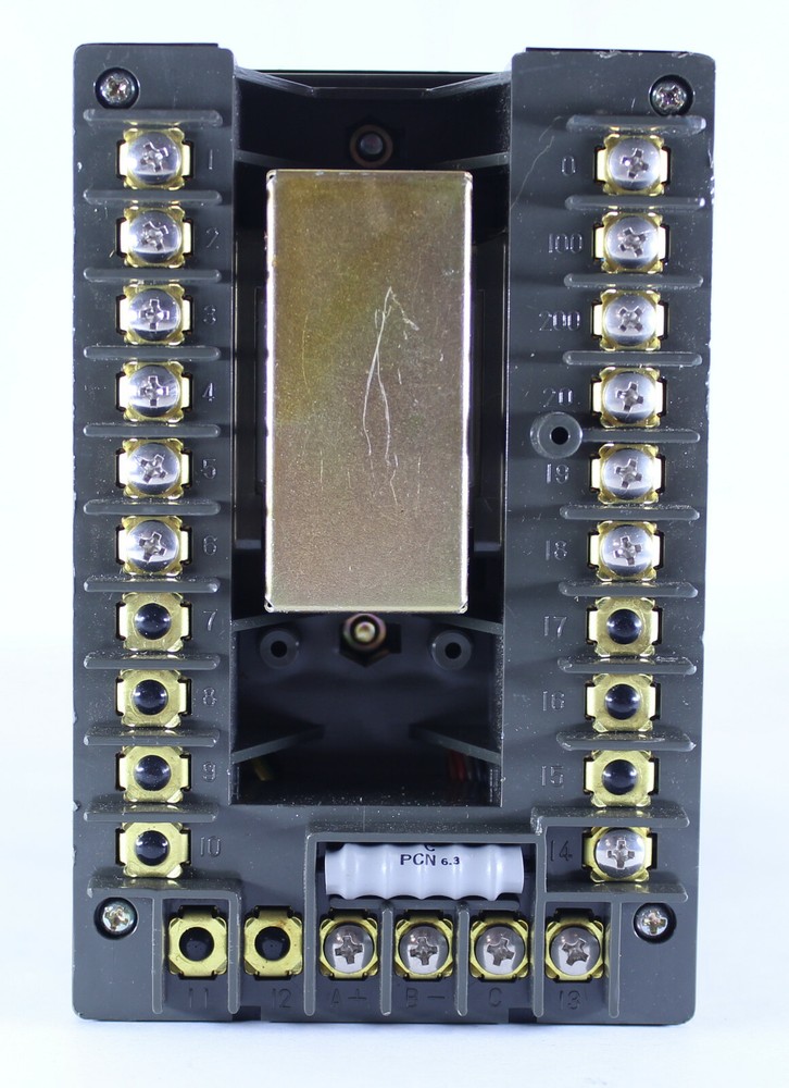 Honeywell SDC300 Processor Controller SDC300-0DJF14Y00H0