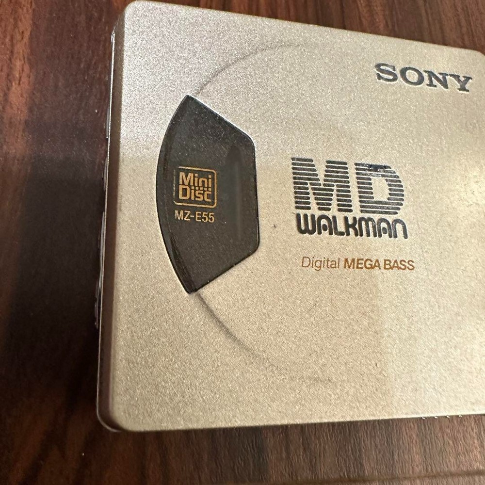 SONY MD WALKMAN MZ-E55 MD player 2005 From Japan