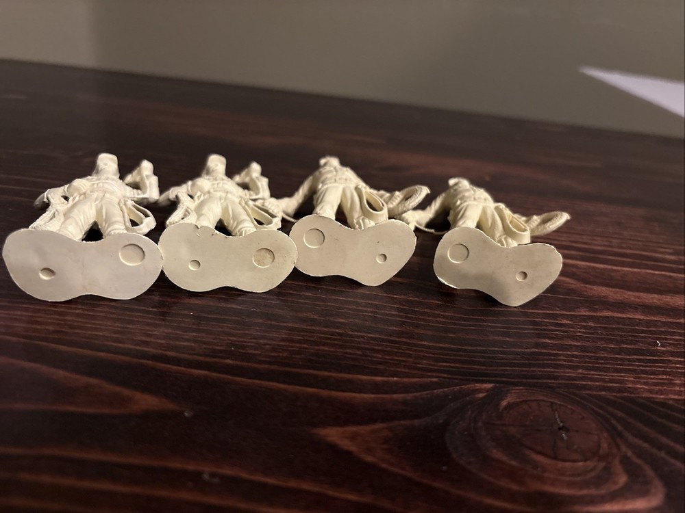 MARX Telephone Lineman Figures - Lot