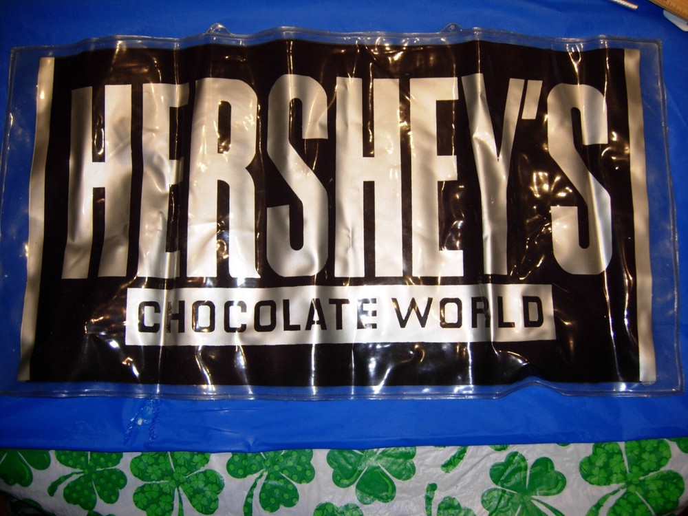 Vintage Hershey 's Plastic Blow-up Inflatable Pillow