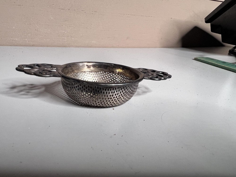 Silver Plated Tea Strainer Double Handle Perforated Bowl Tea Leaf Kitchen Gadget