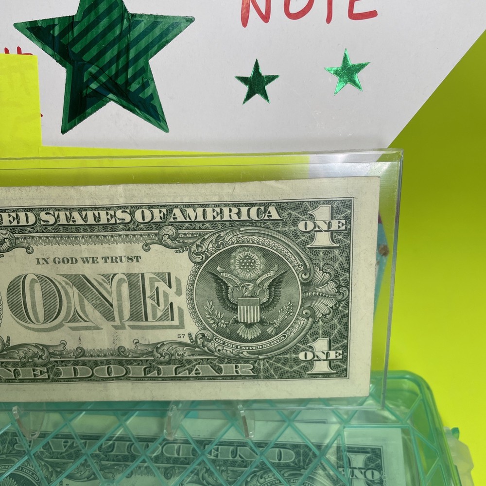 ERROR - SOLID OVER-INKED STAR ⭐️ Note $1 Nice Condition 💵Series 2017A F/W Print