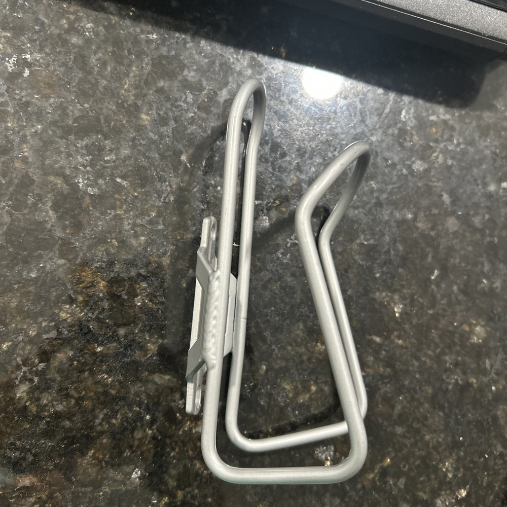 Blackburn Comp Aluminum Bottle Cage-Silver