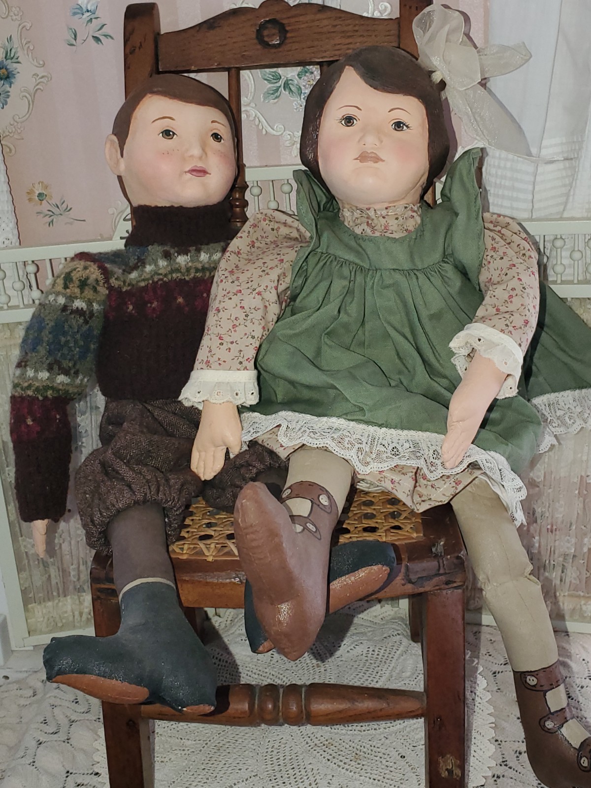 OOAK Folk Art Handmade 19” Paper Mache & cloth Twin dolls Sign Dorothy Shunke 09