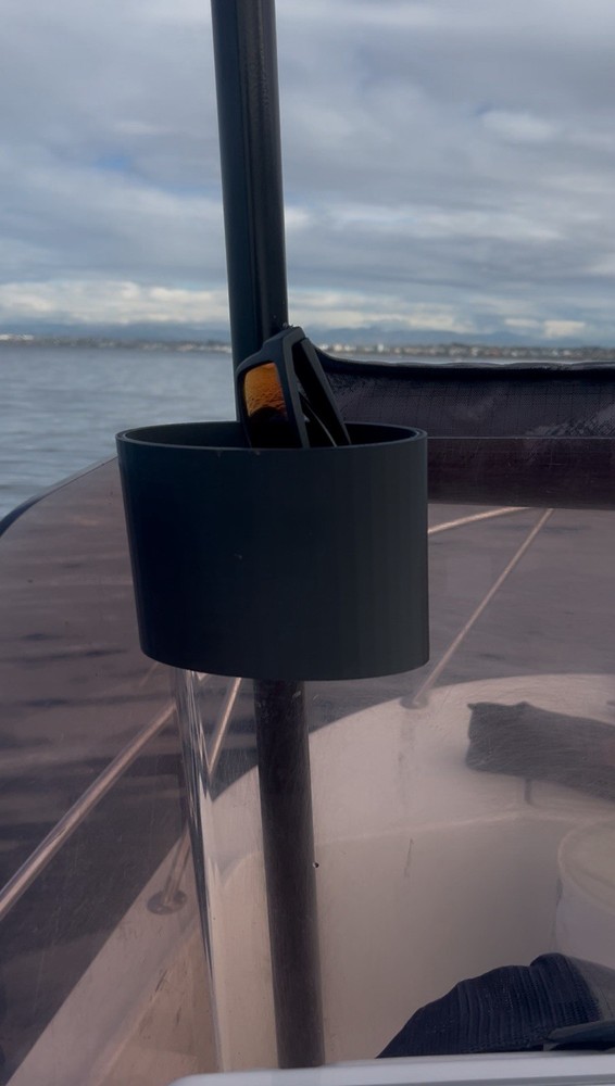 Boat Storage Windshield Cubby (black)