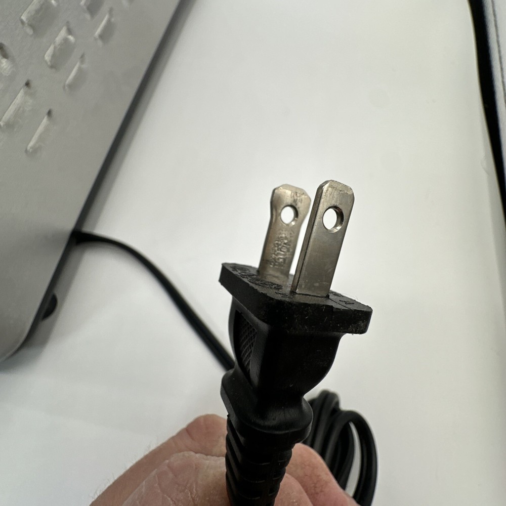 Cuisinart Automatic Bread Maker CBK-100 Compact Stainless Steel 2lb Programmable