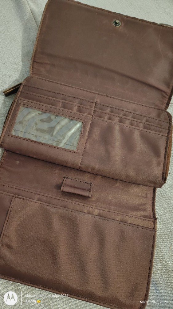 Brown Zip-Around Women's Wallet Card Slots Folding Zipper Solid Pattern