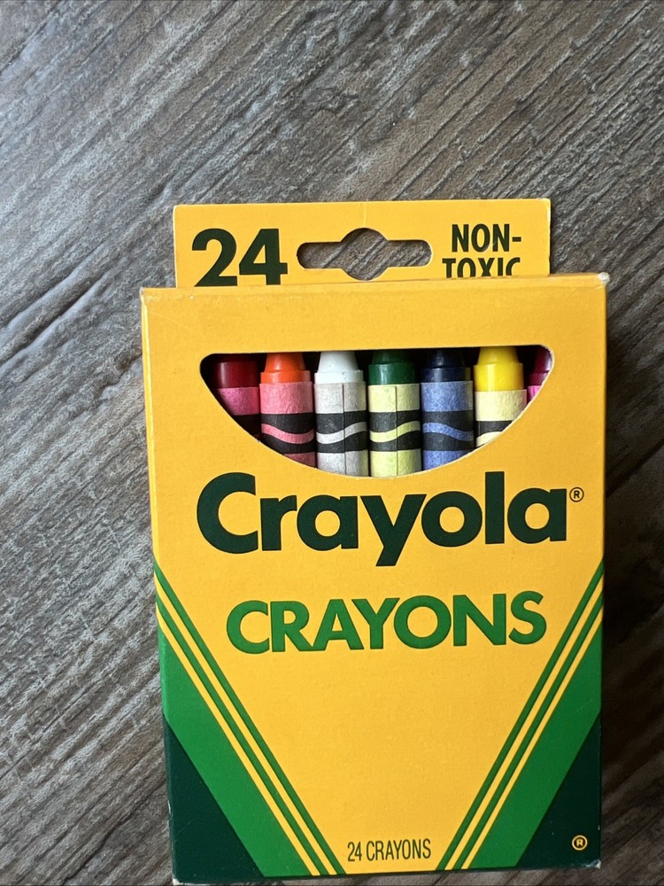 Vintage 1994 Crayola Crayons 24 Multicolor Pack Made in USA Binney & Smith