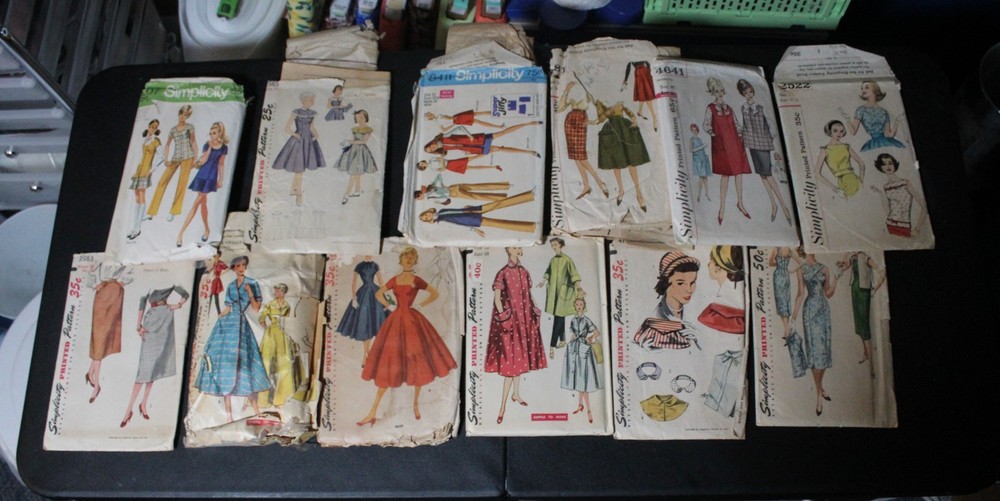 Simplicity Vintage Patterns *Used*
