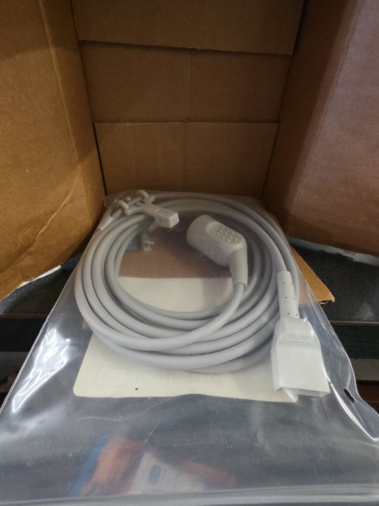Cables&Sensors Invasive B Adaptor Cable Philips Compatible IC-HP-UT0