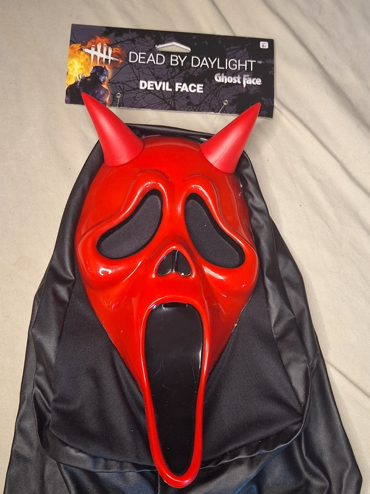 Dead By Daylight Devil Face Ghost Face Mask Scream Fun World