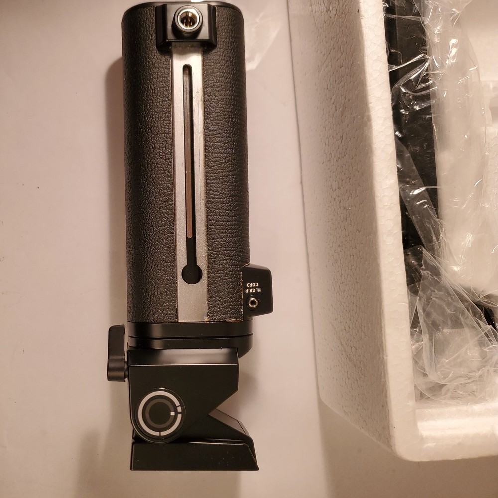 Olympus Power Bounce Grip 2 Flash Accessory for Olympus OM