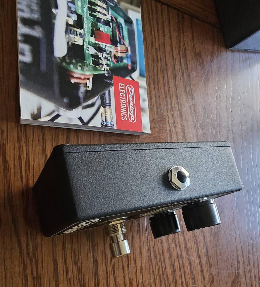 Dunlop MXR SuperComp M132 Compressor Guitar Effect Pedal