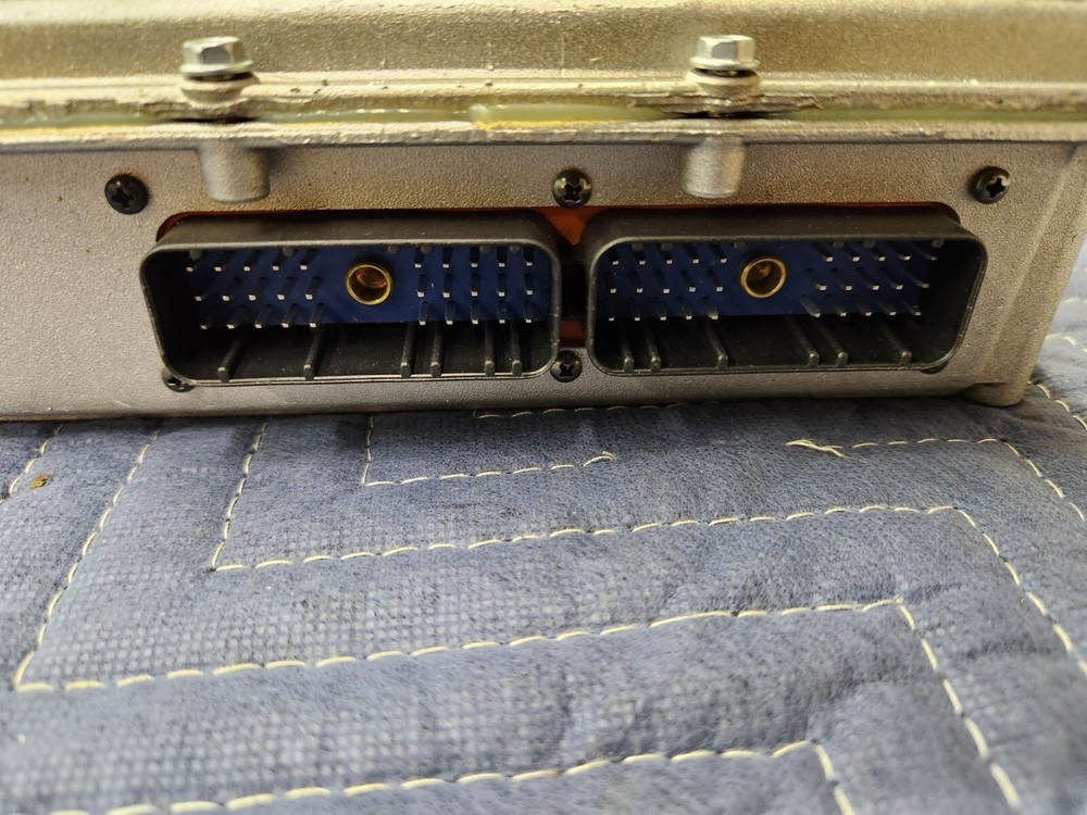 CNH Frame Control ECU 87588172 - NEW