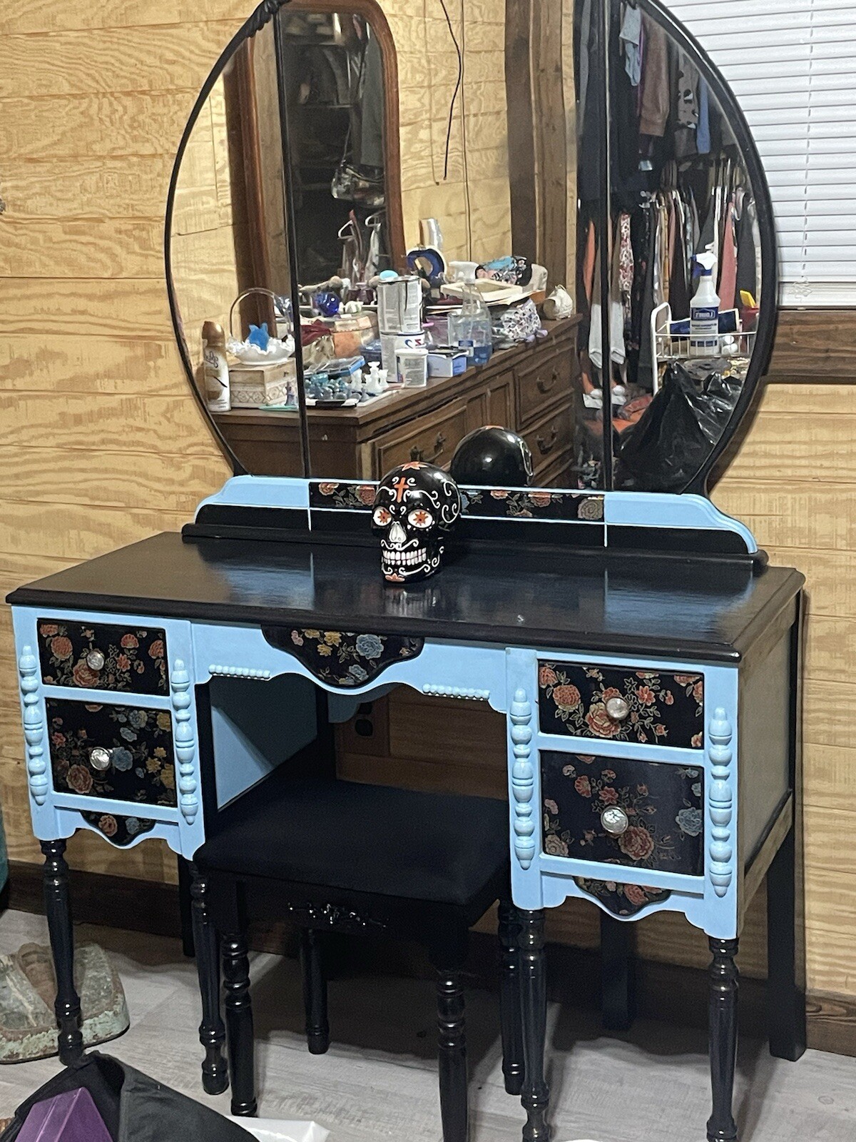 Antique William And Mary Vanity