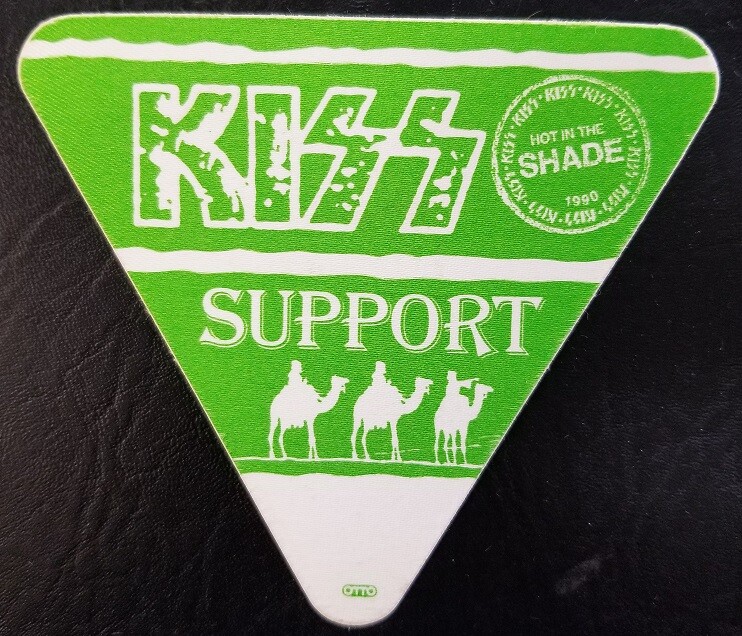 KISS - VINTAGE ORIGINAL 1990 CONCERT TOUR CLOTH BACKSTAGE PASS ***LAST ONE***