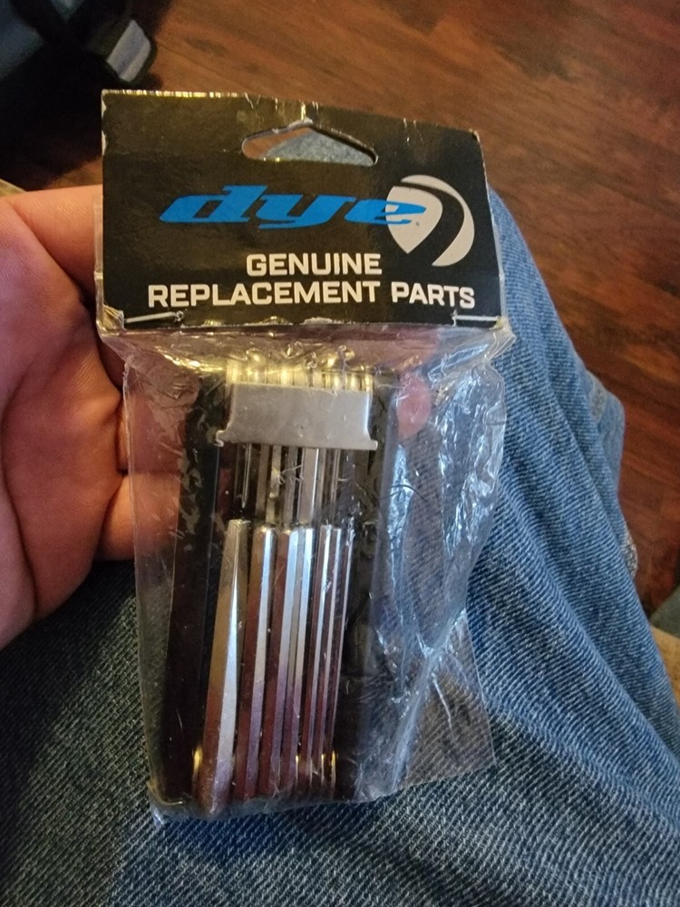 Dye Paintball Multitool Rare New In Package