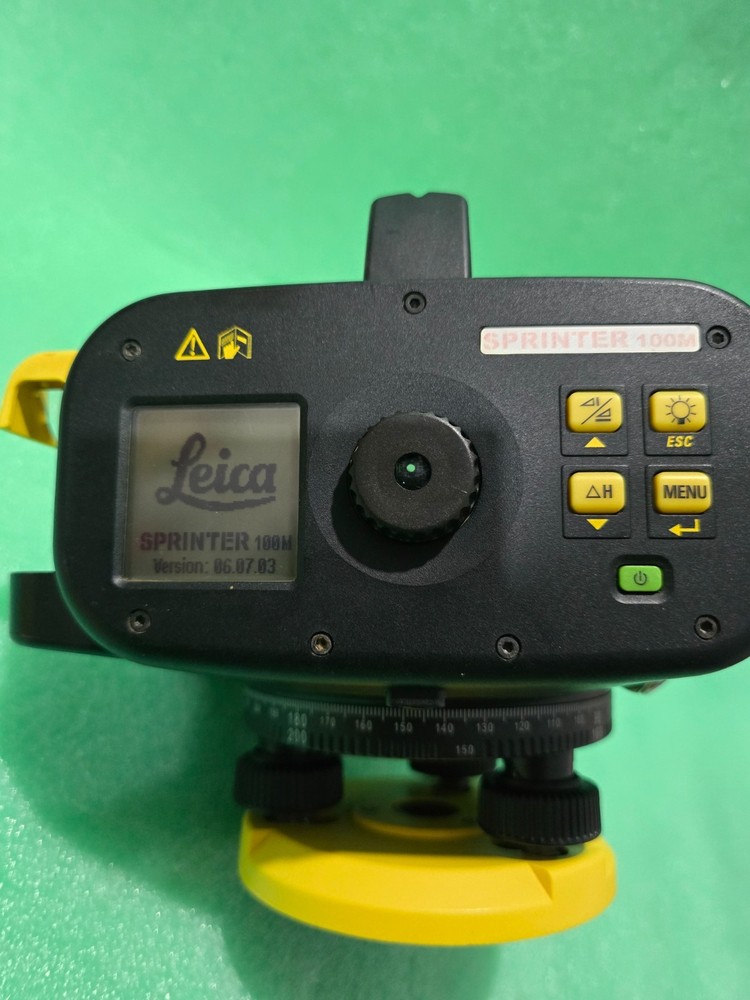 Leica Sprinter 100M Digital Level