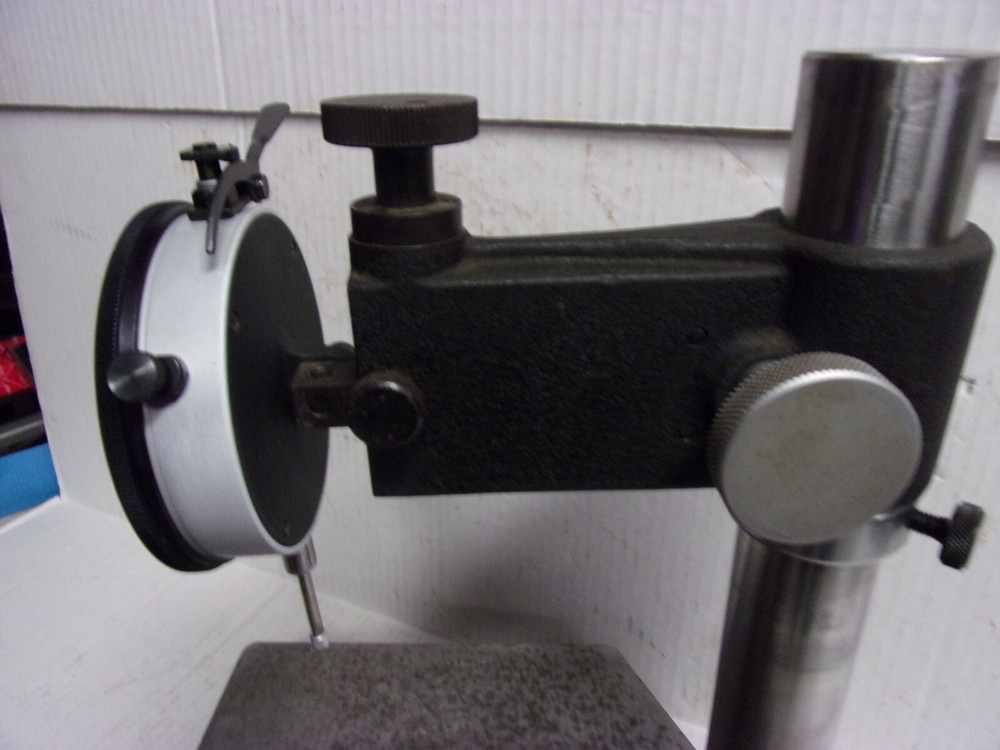 STARRETT #653 Dial Comparator. Cast Iron Base. W/656-441 Indicator used