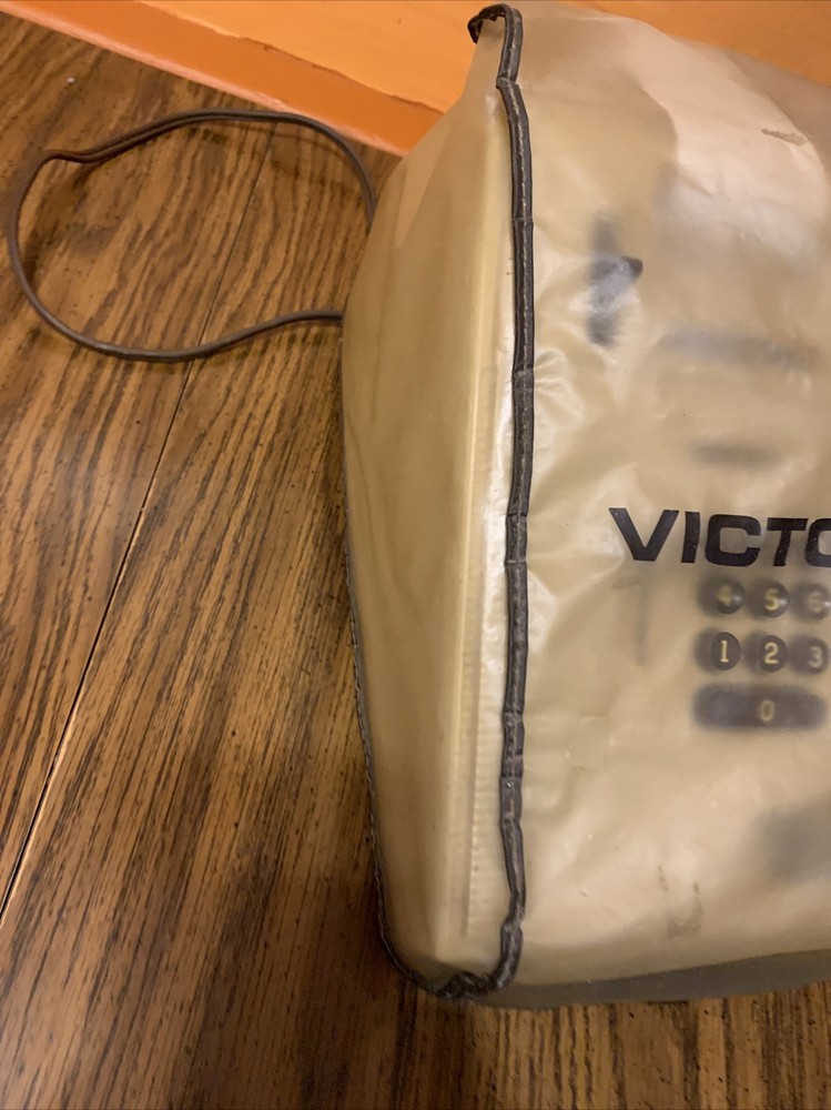 Victor Adding Machine 215A. With Dust Cover.