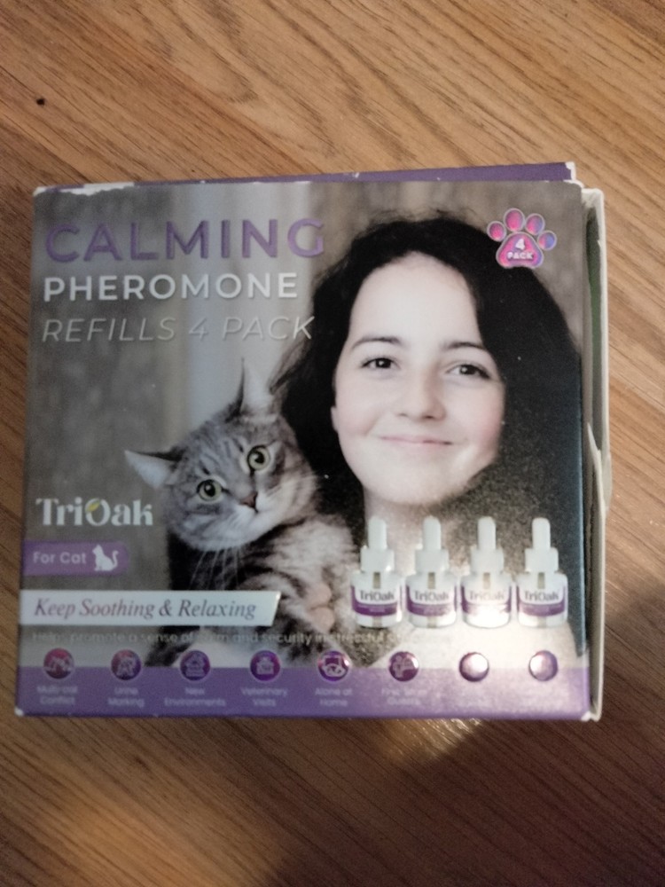 New Tri Oak Calming Pheromone Refill Four Pack For Cats