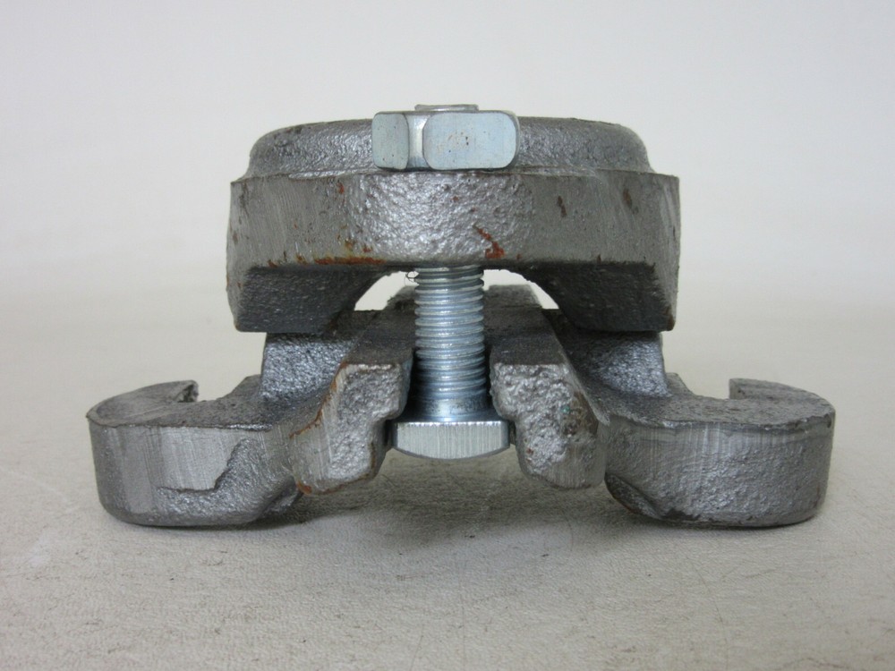 Meter Leveling Saddle 3" Pipe Run Clamp on with 2" FNPT Riser Cast Iron 3MLS