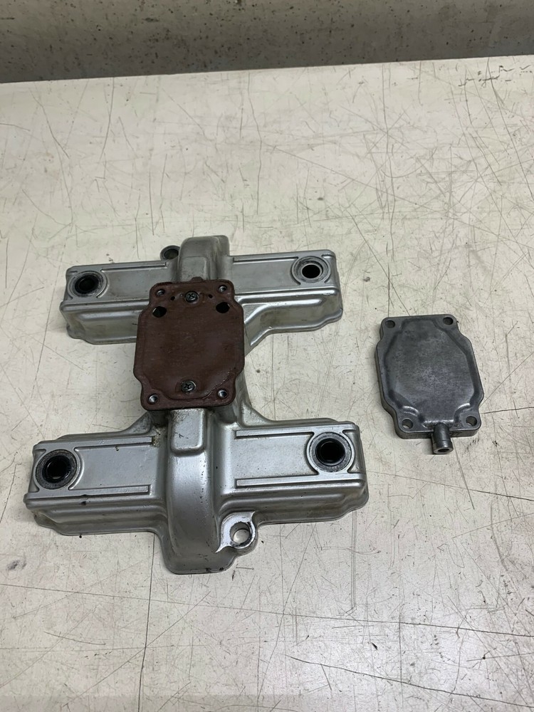 2000 Suzuki GS500 OEM Valve Cover