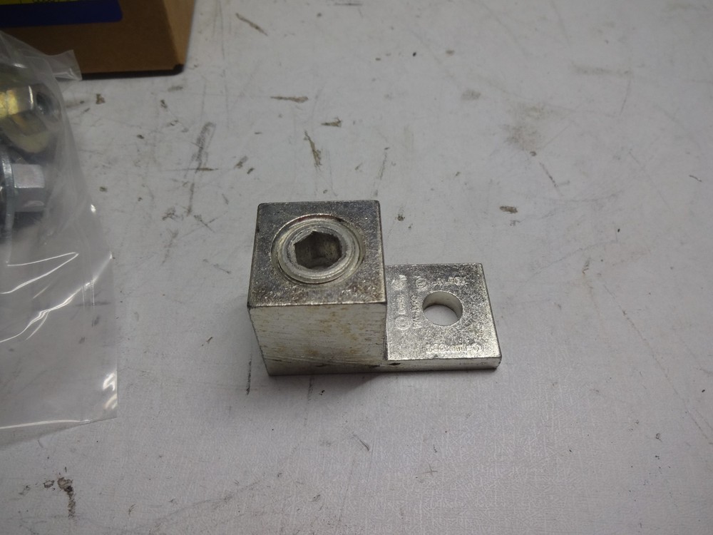 New Square D DASKGS250 Aluminum Lug Kit