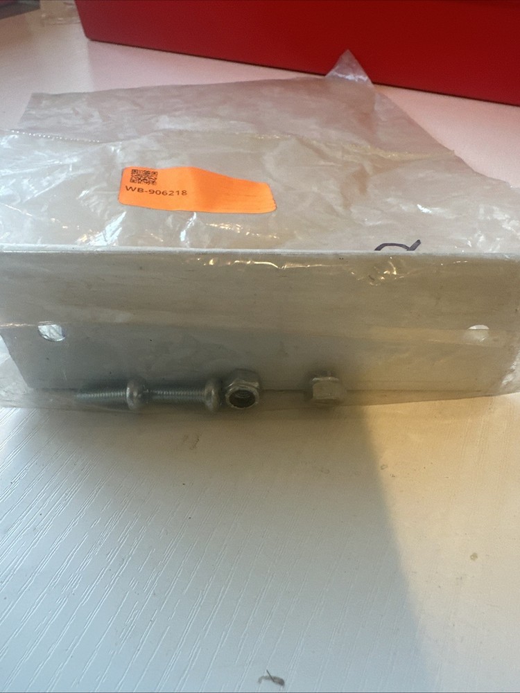 Webasto Bracket 906218