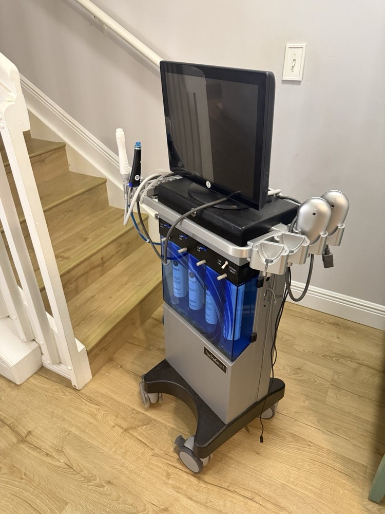 HydraFacial MD Tower System w/ LED –Fully Functional –Spa Equipment,priced2Sell