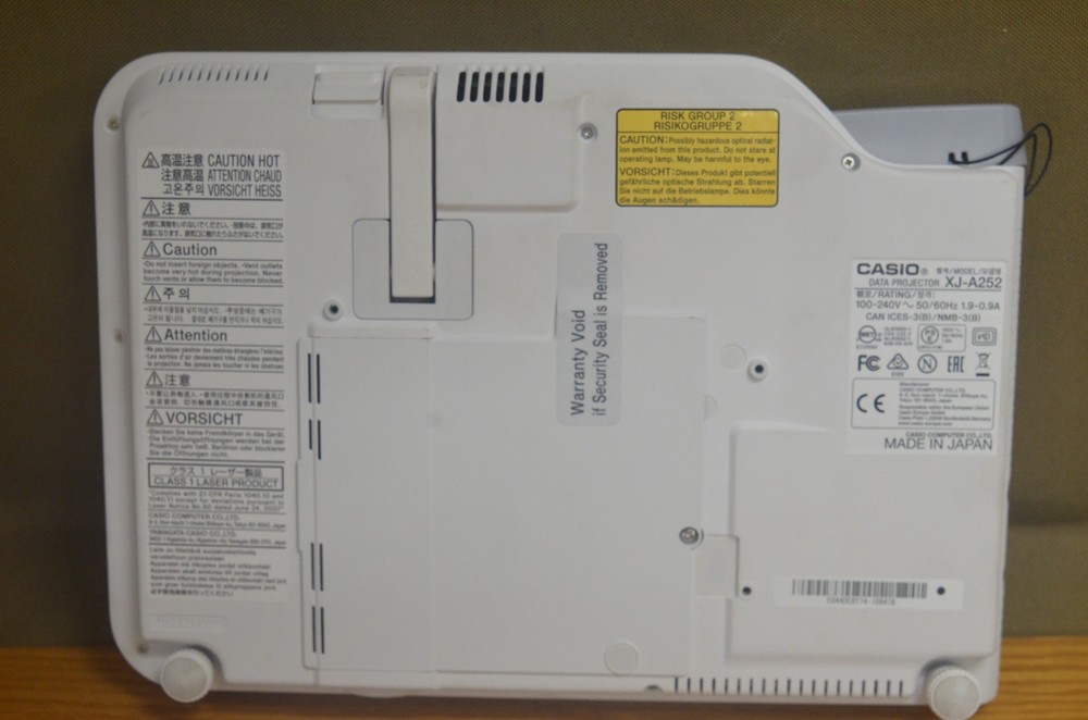 Casio Data Projector XJ-A252 (4-A)