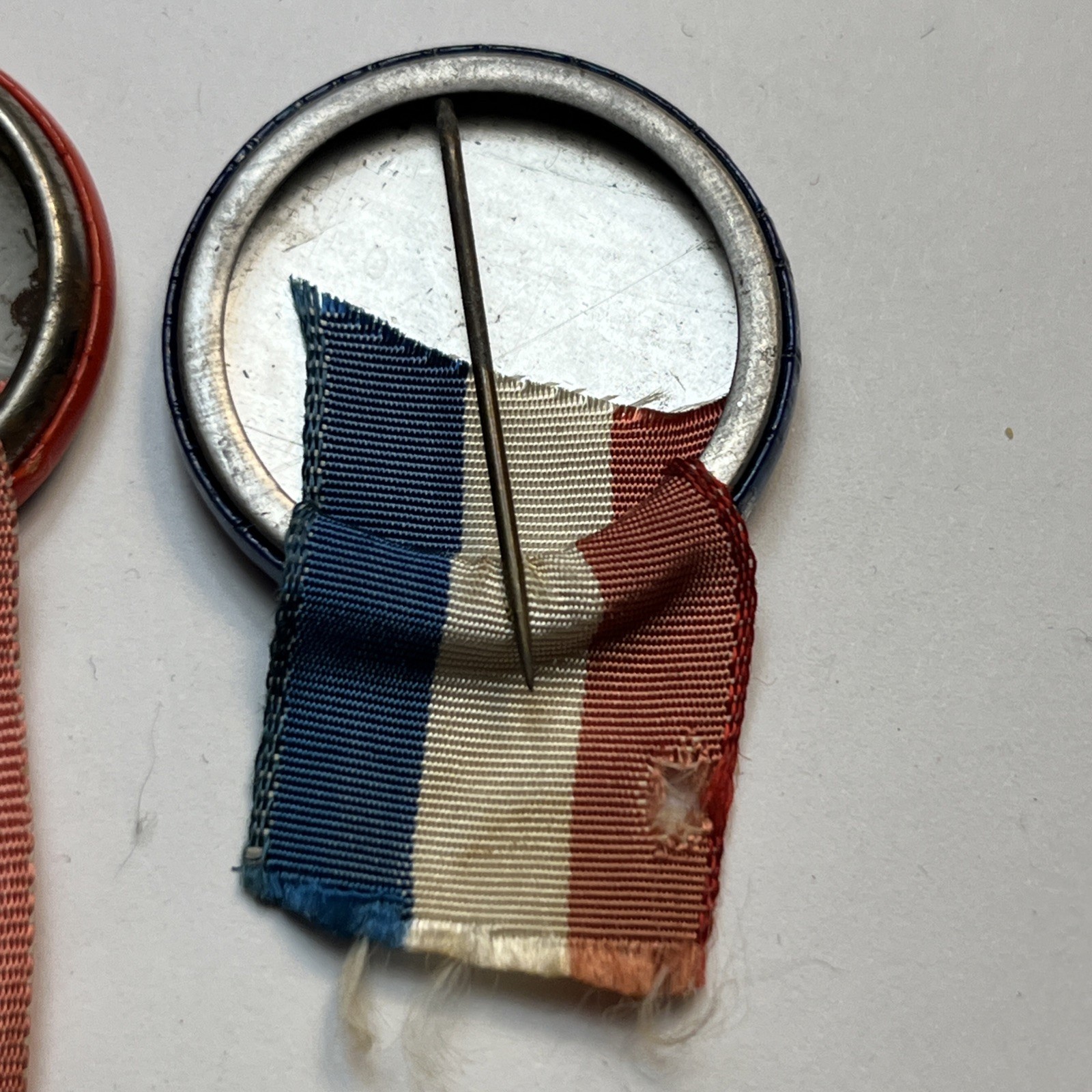 Lot of 4 Original WWI US WELCOME BUDDY V Victory Good Girl Mass MA Button Pin